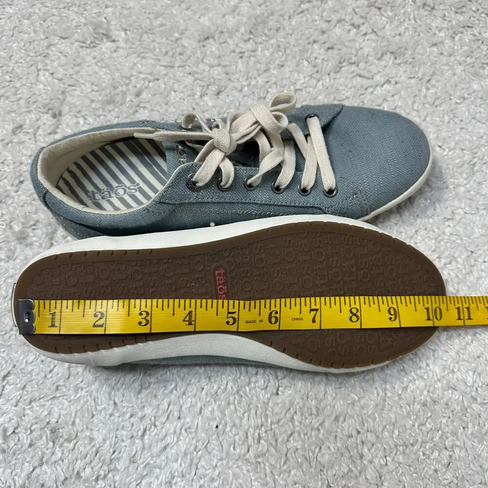 Taos Star Women's Canvas Sneaker 9.5 Lake Blue Removable Footbed Lace Up Coastal